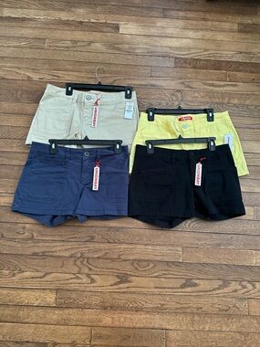 UNION BAY  Delaney Junior Stretch Shorts  Pack - Black, Navy, Yellow, Tan